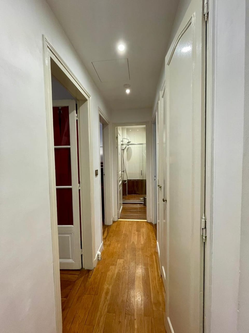 Appartement Cadix Porte de Versailles Paris Apartment in Issy-les-Moulineaux