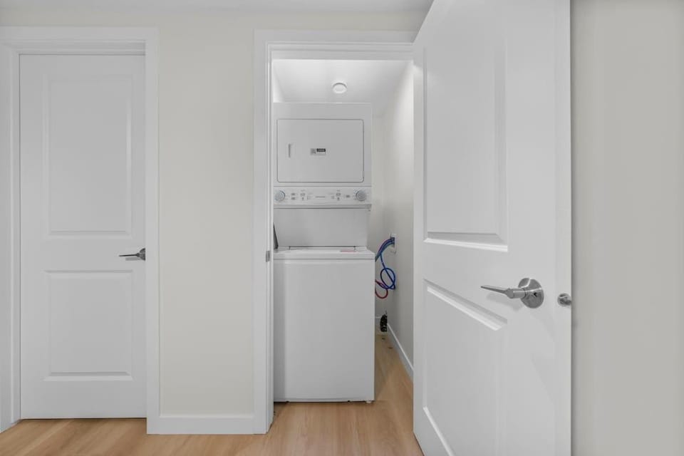 Bright 1BR Basement Suite Near U of A House in Edmonton