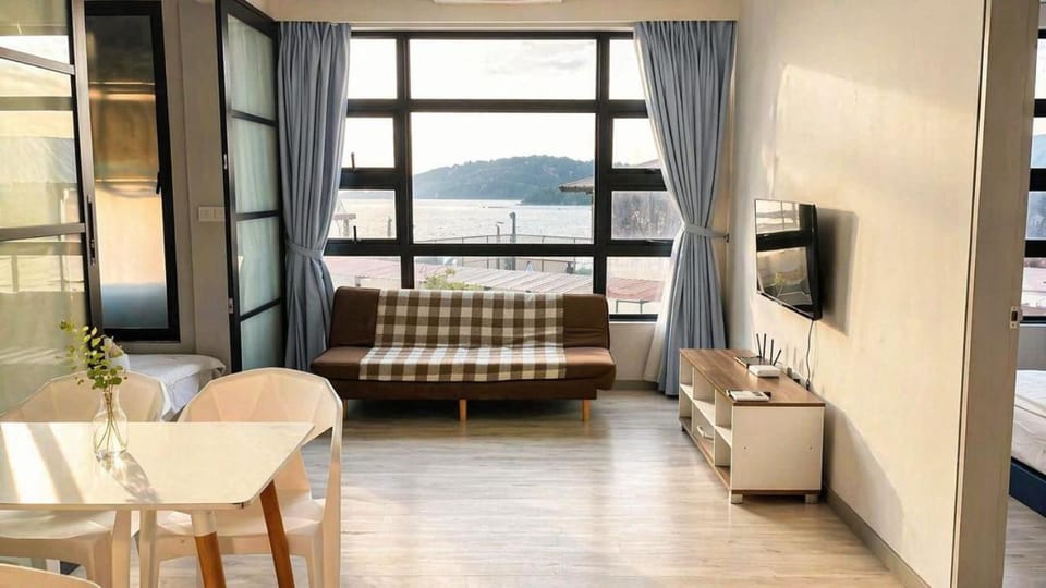 JQ Comfort Suites near City & Sea View Apartment in Kota Kinabalu