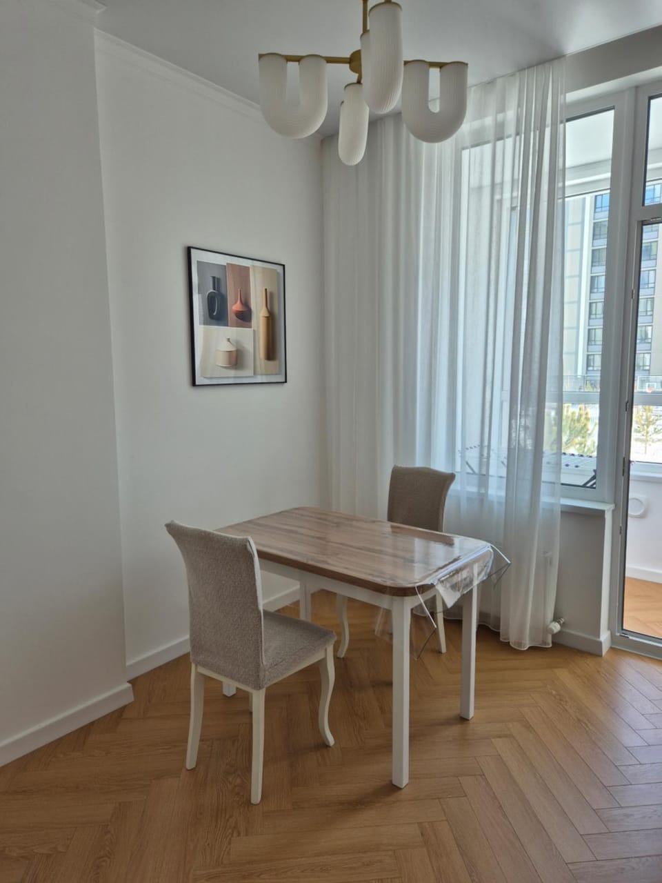 Отличная квартира возле ТРЦ Хан-Шатыр Apartment in Kazakhstan