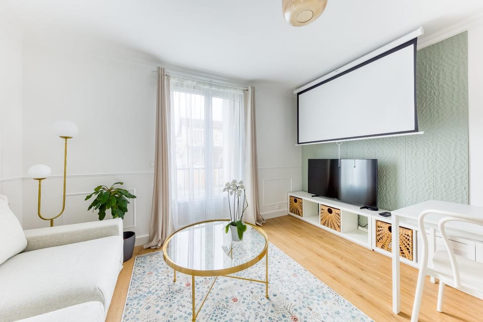 TV and multimedia, Living room
