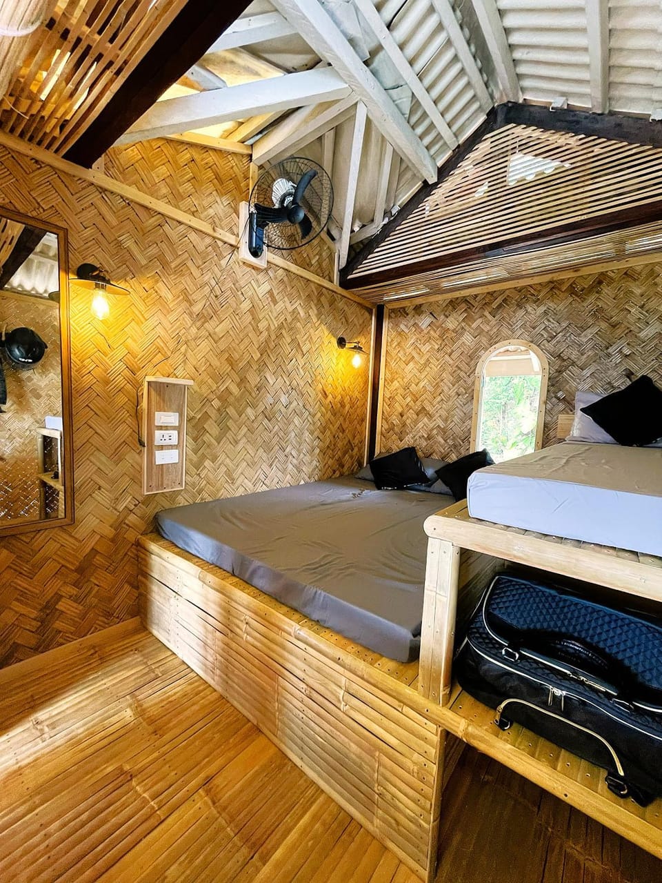 Photo of the whole room, Bedroom, Garden view, Sea view, Sea view