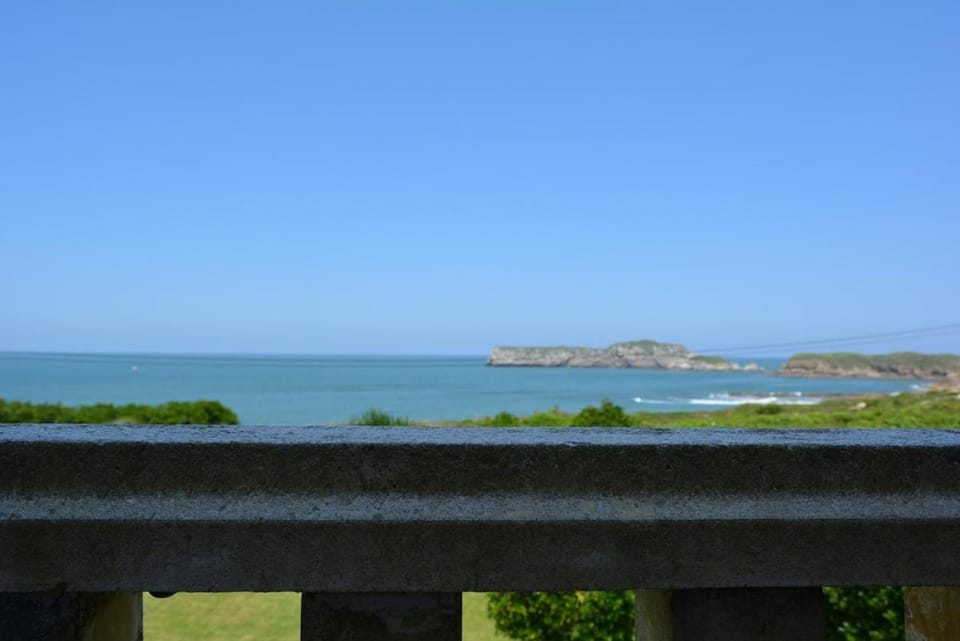 Casa Charo con espectaculares vistas al mar House in Cantabria