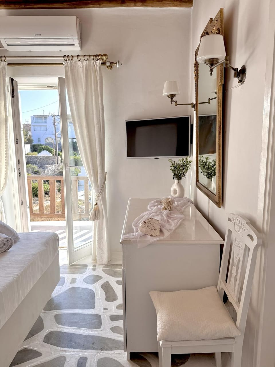 Villa ELAYA House in Mykonos, Mikonos 846 00, Greece