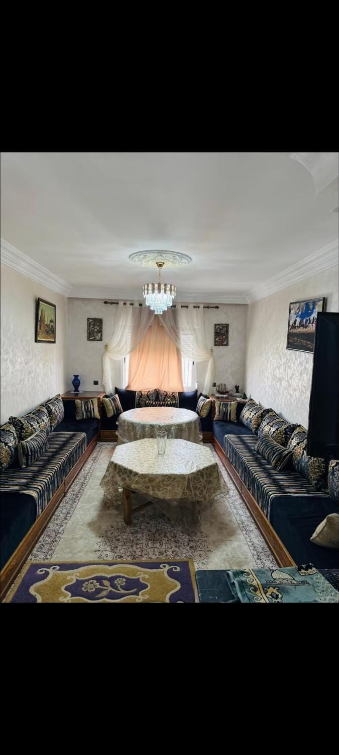 Appartement au Centre Ville 5 min du souk plage Apartment in Agadir