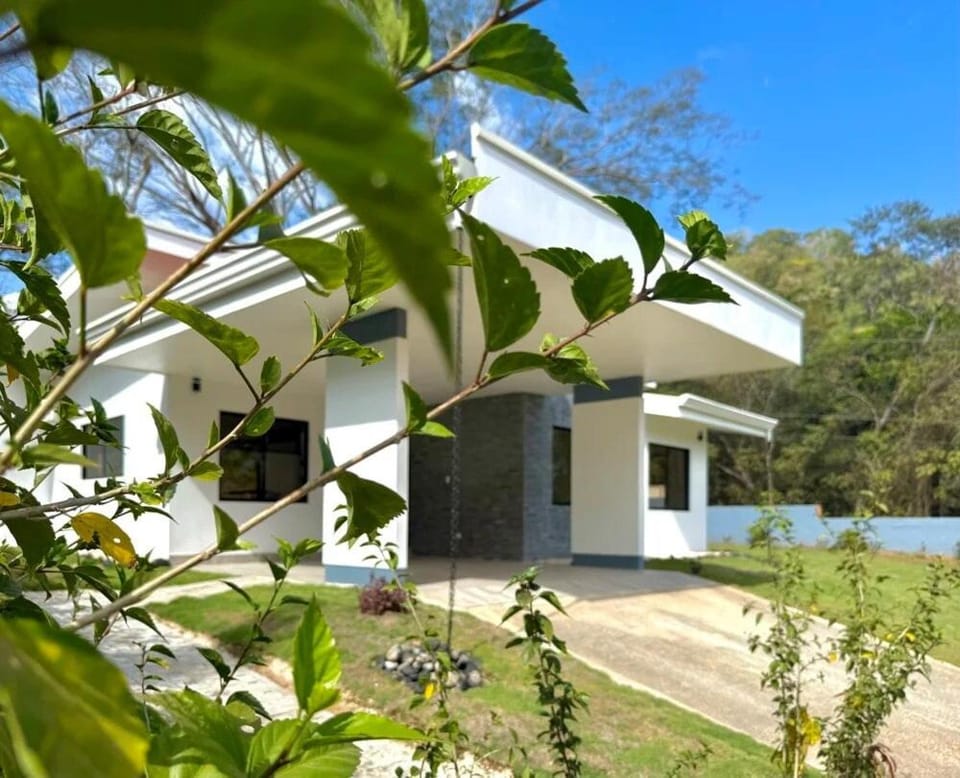 Coral Breeze House in Cobano