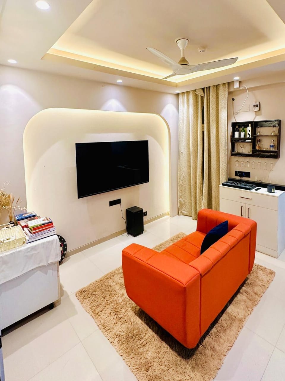 TV and multimedia, Living room, Seating area