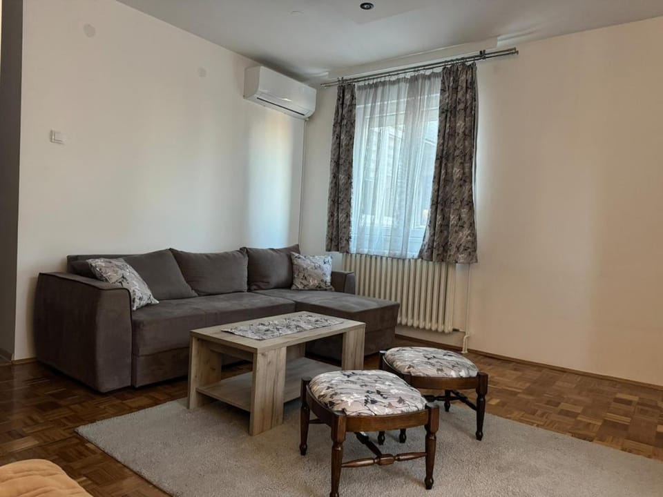 Modern Lux Vidikovac Apartment in Belgrade
