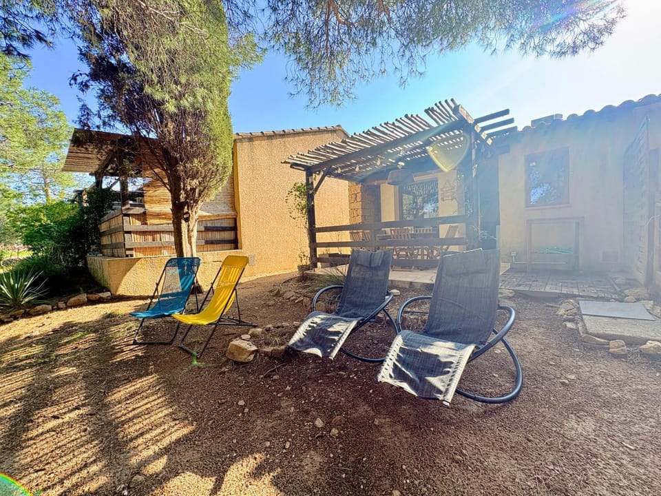 Patio, sunbed