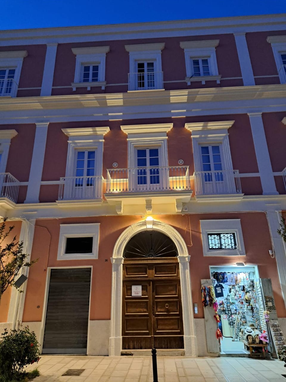 Property building, Facade/entrance