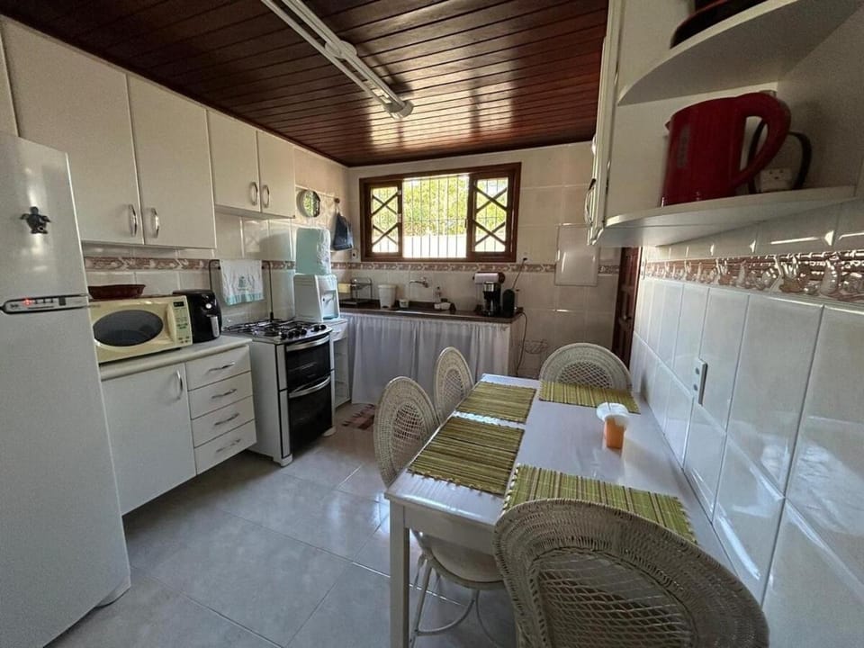 Casa a 6min a pé do Point de Itaúna - Saquarema House in Saquarema