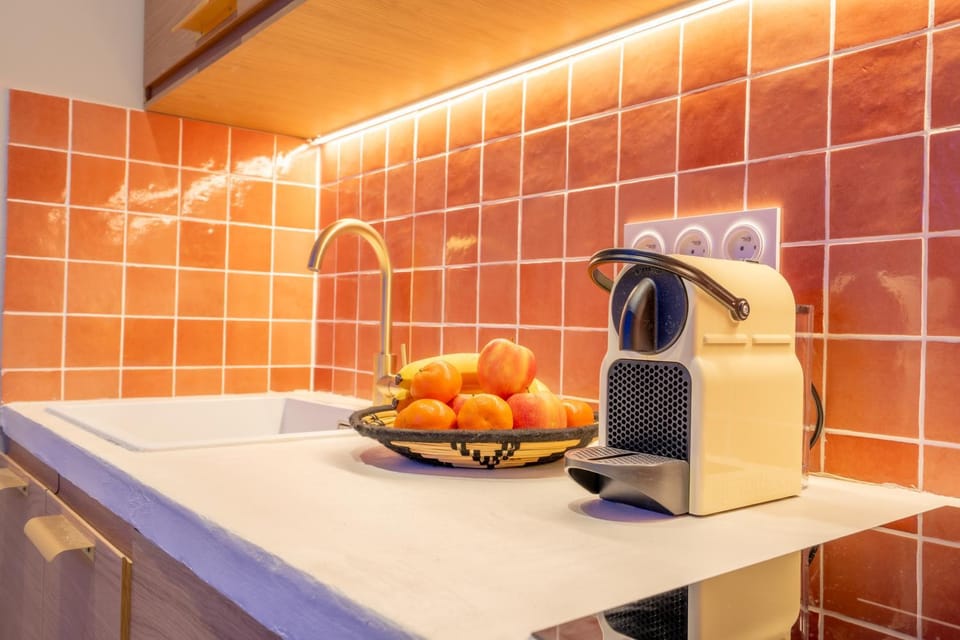 Coffee/tea facilities, Kitchen or kitchenette