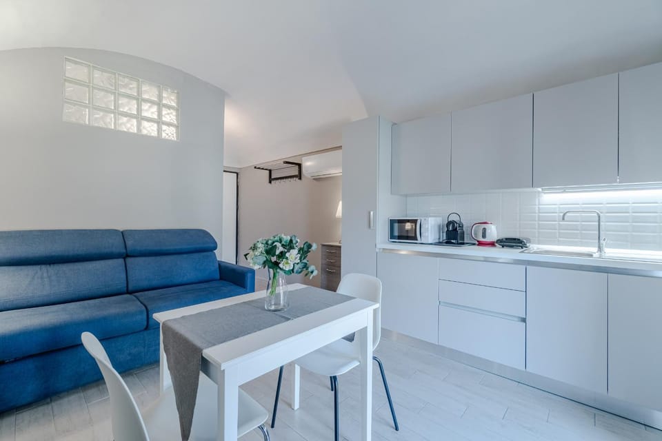 Studio Magenta 5 Apartment in Turin