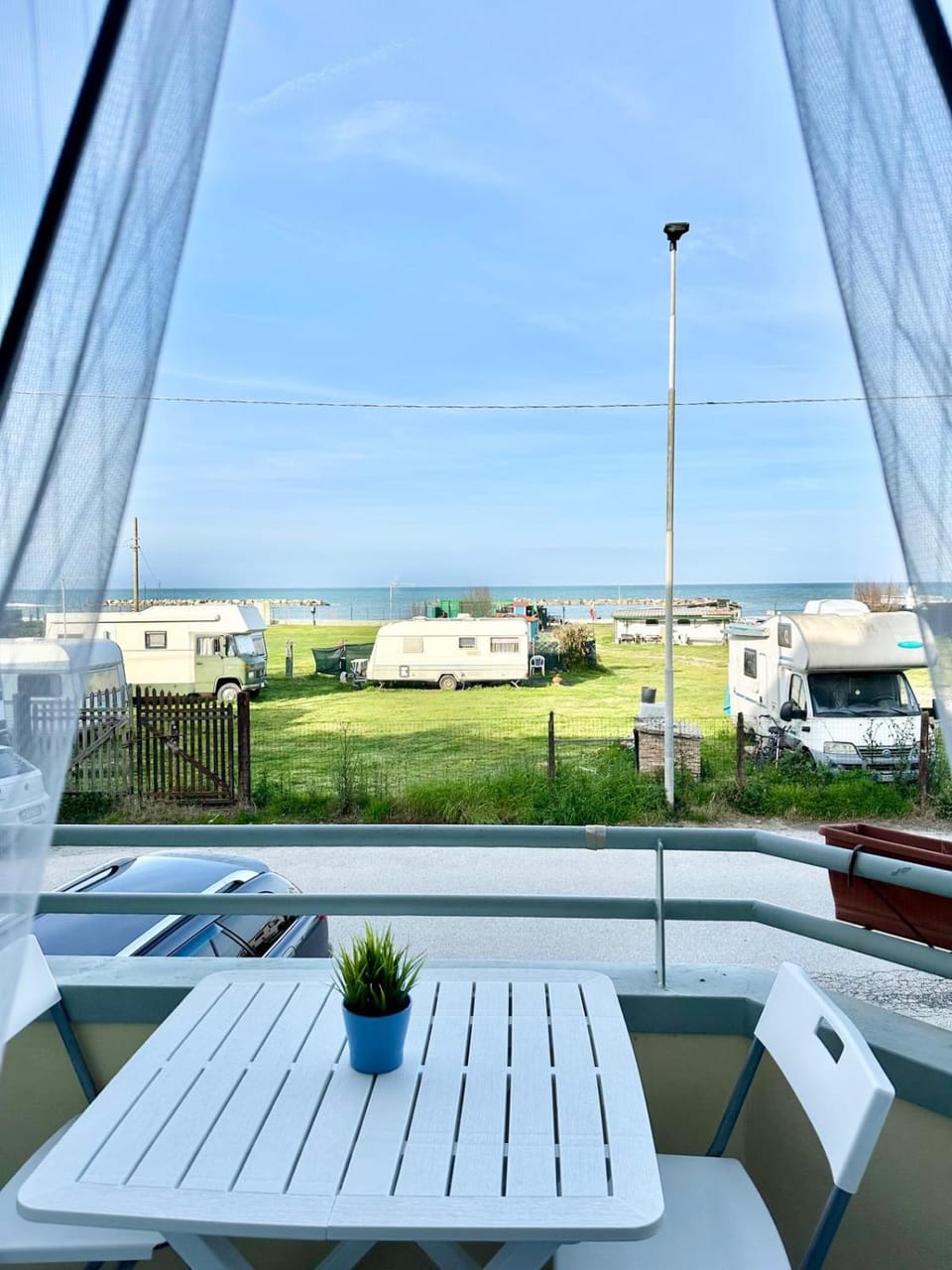 Mareline Seafront Apartment in Fano