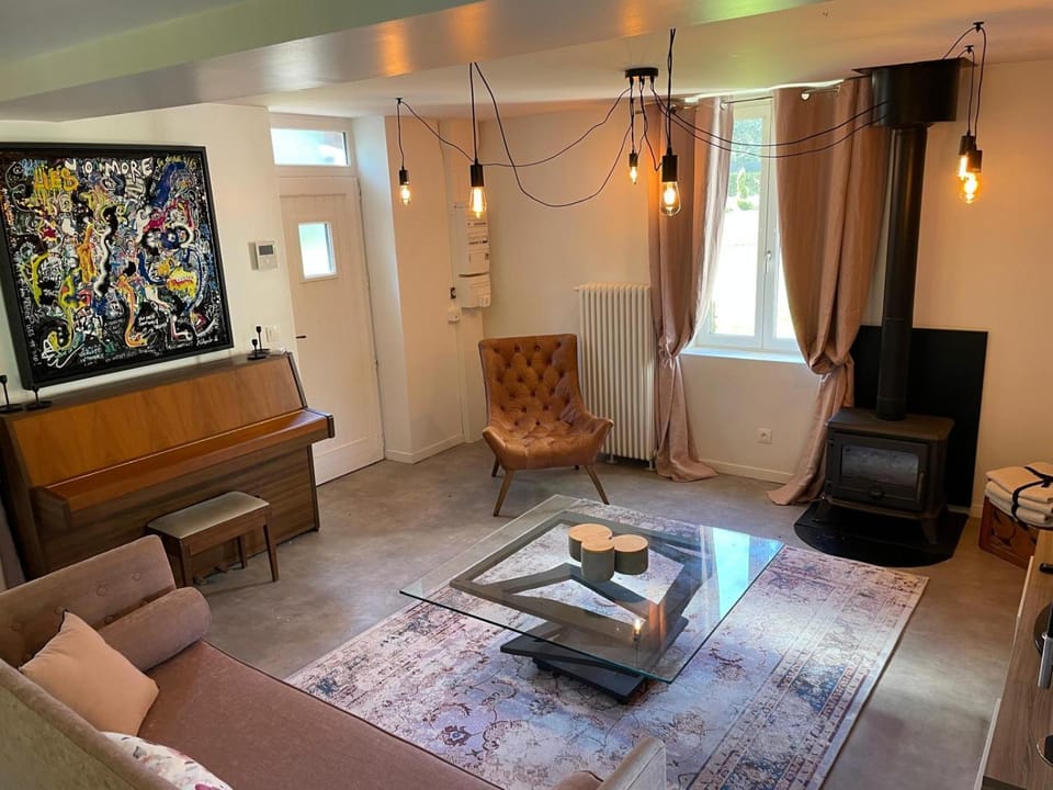 Domaine De La Chênaie Les Hortensias House in Gien