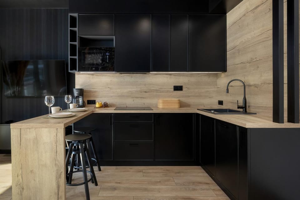 Kitchen or kitchenette