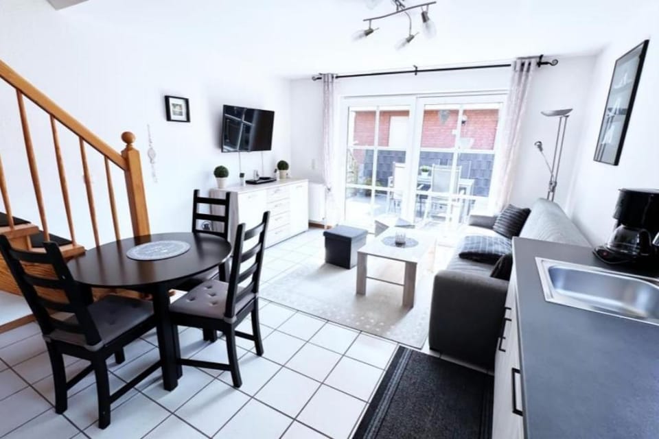 NEU! Ferienhaus Susann am Badesee nähe Nordsee House in Aurich