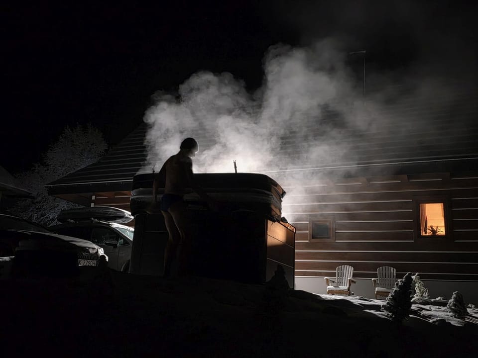 Hot Tub, Hot Tub, Spa and wellness centre/facilities