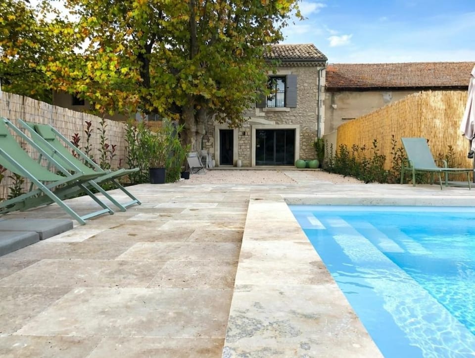 Property building, Patio, Swimming pool