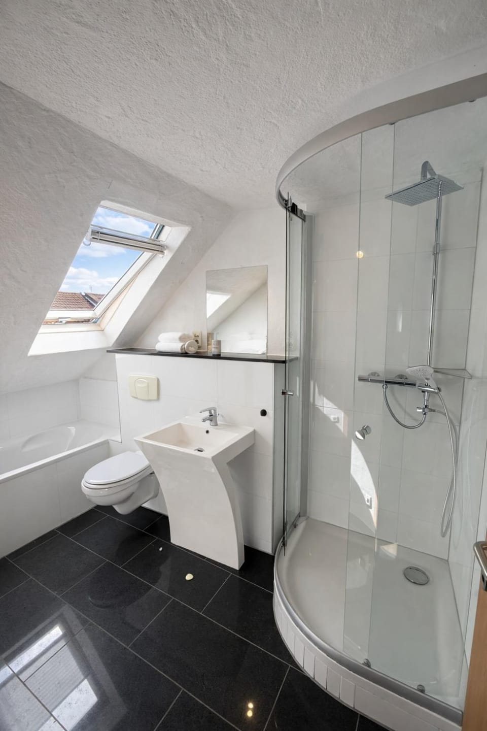 Bathroom, Bath