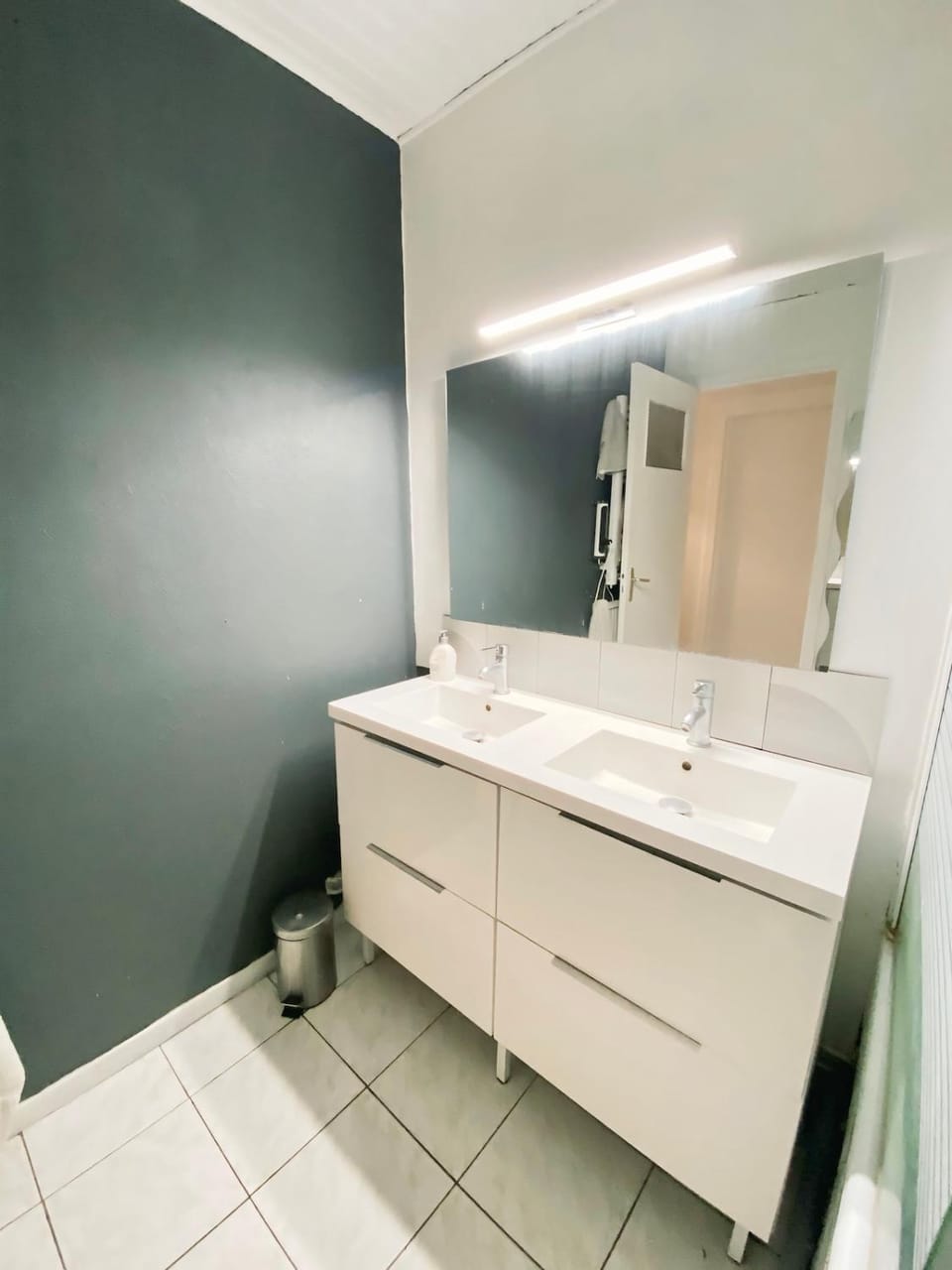 Chambre Privée dans Appartement Partagé - Calme et Lumineux - Proche Bordeaux -Lormont-P4-4 Apartment in Nouvelle-Aquitaine