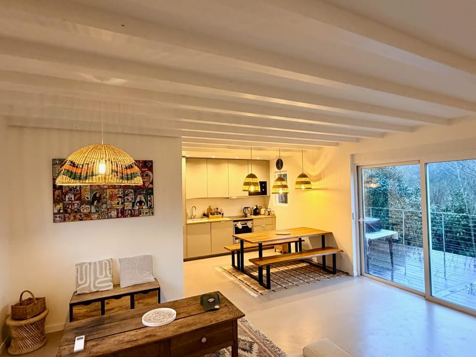 Charmante maison lodge neuve en lisière de forêt, cadre nature et proche océan House in Ondres