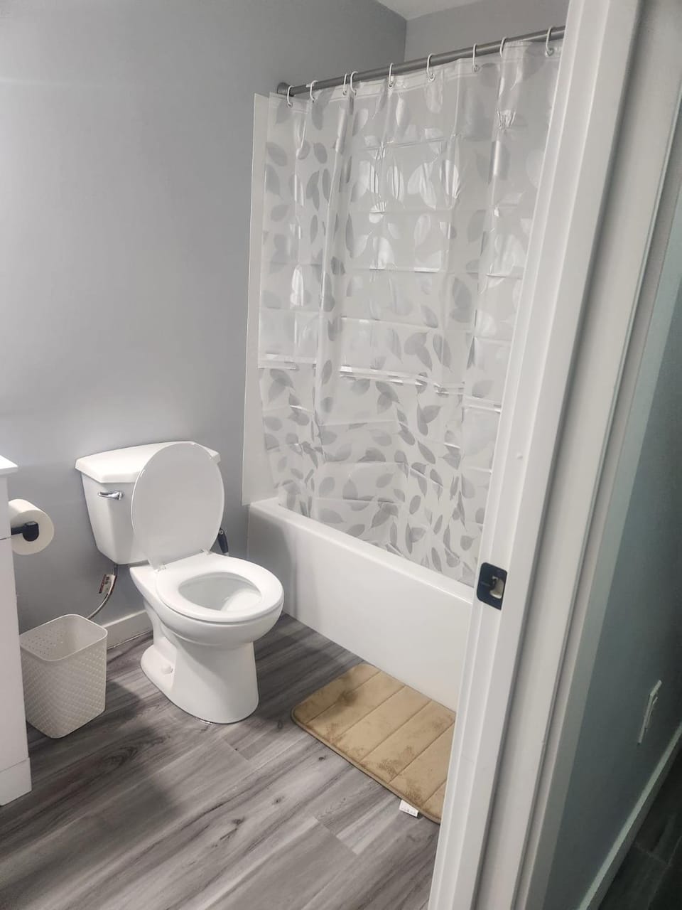 1 Bedroom Suite in Winnipeg Comfort and Convenience House in Winnipeg