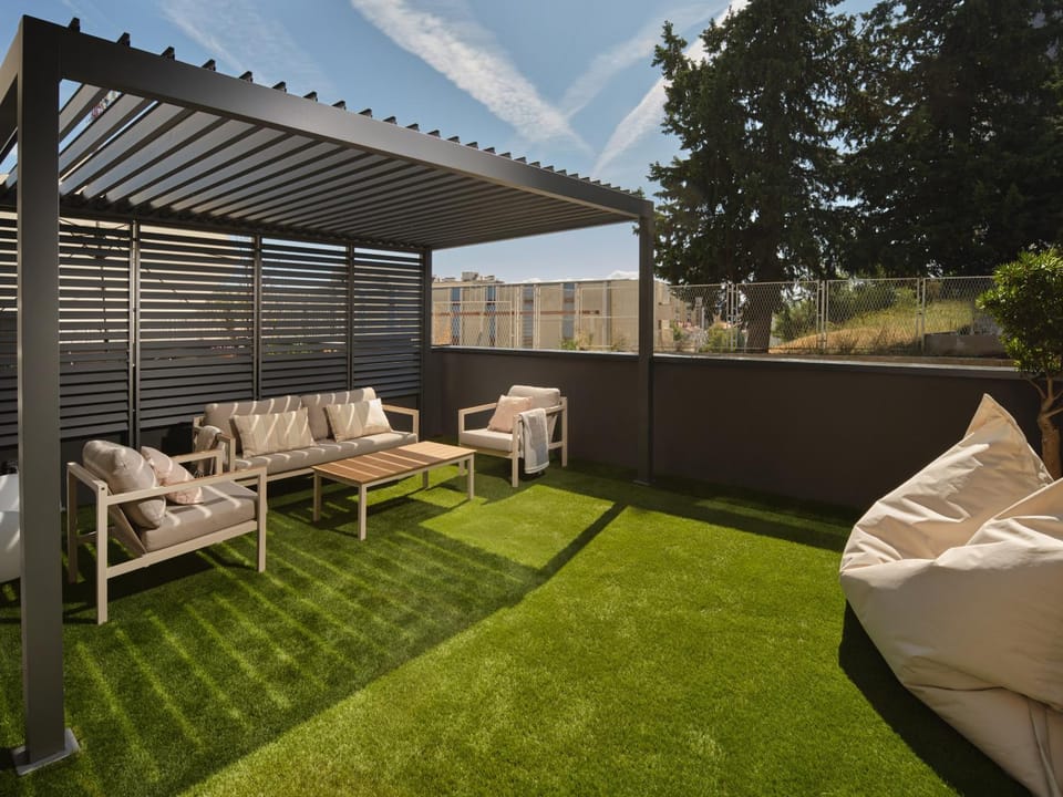 Cro-lo Garden Apartment in Split