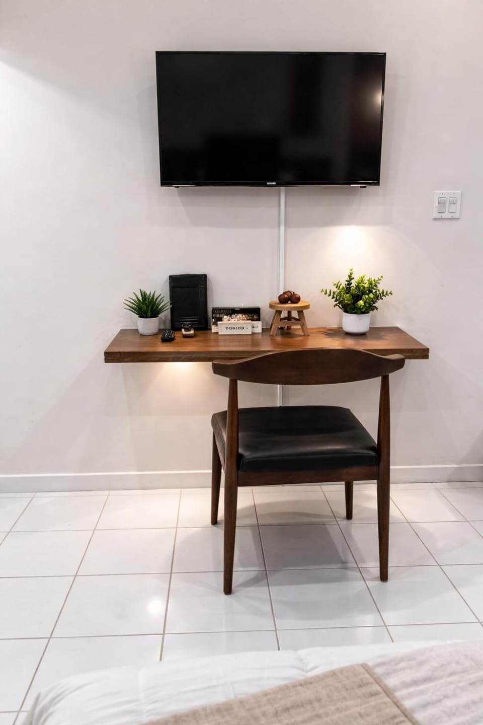 The Oxford Suite Apartment in Kingston