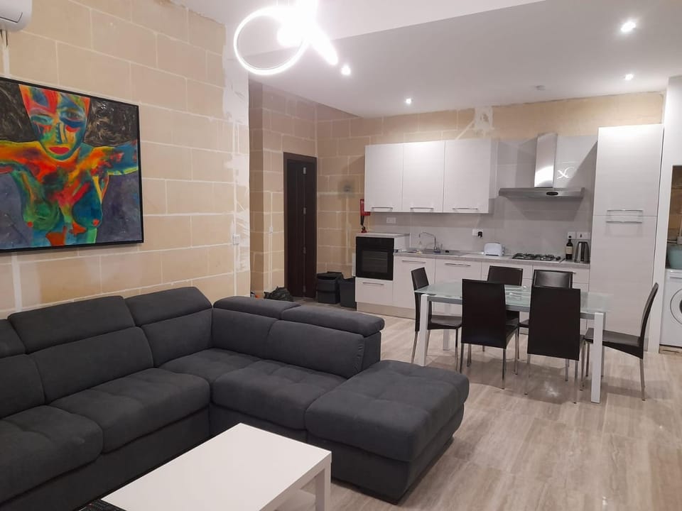 Kitchen or kitchenette, Living room, Dining area