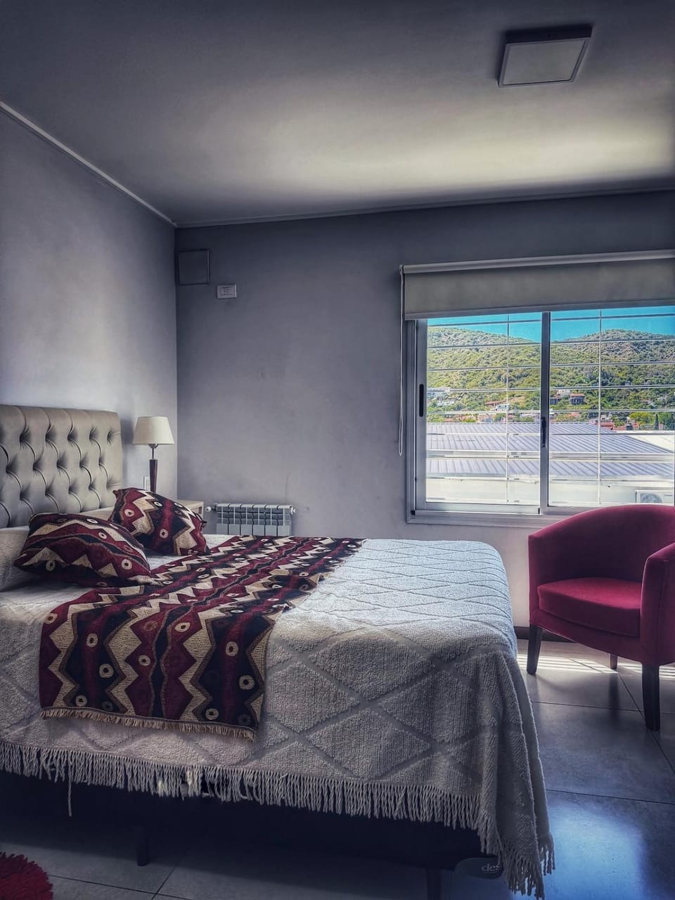 Bed, Living room, Photo of the whole room, Bedroom, towels