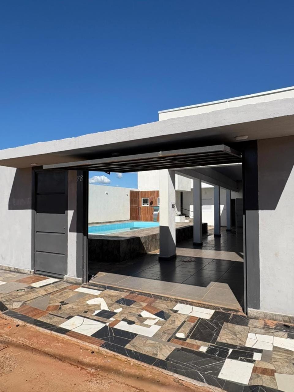 Swimming pool