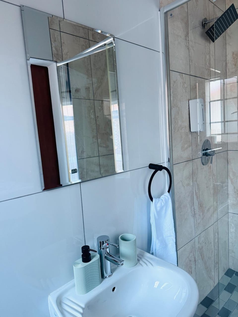Brytelight Luxe 1 Bedroom Apartment in Gauteng