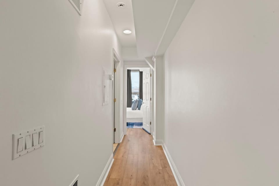 Apartmint at 116 Chestnut - Philadelphia Apartment in Penns Landing