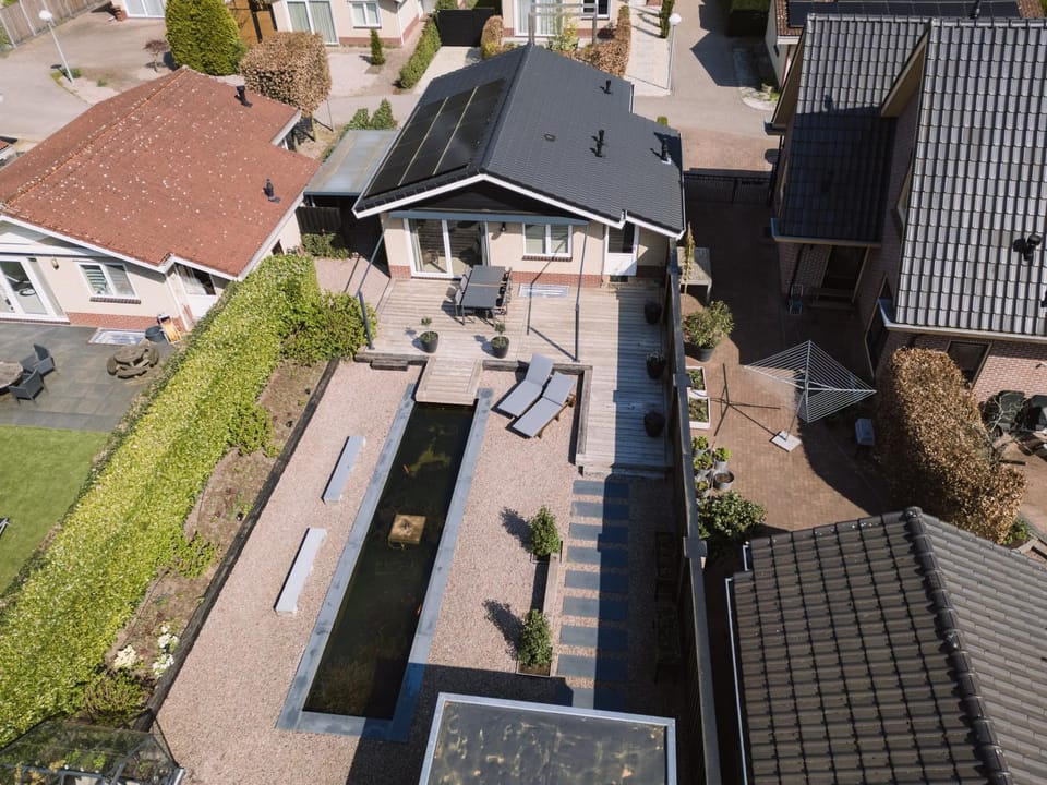 Property building, Day, Bird's eye view