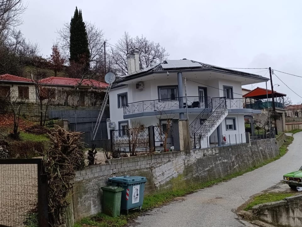 Property building, Street view