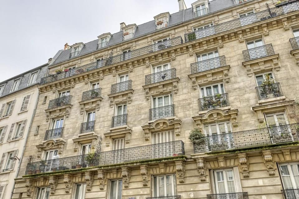 Le Cheron - deux pièces proche Tour Eiffel Apartment in Paris