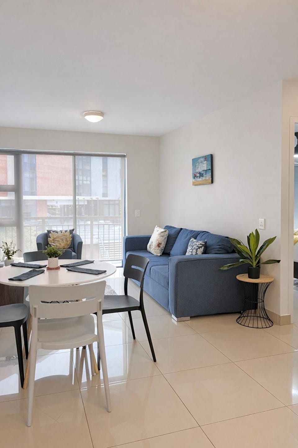 Umhlanga Ridge apt, 2 bedroom - Aircon, Fast WiFi Apartment in Umhlanga