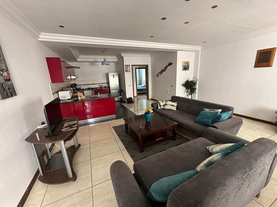 Safehouse Apartment in Tunis Governorate, Tunisia