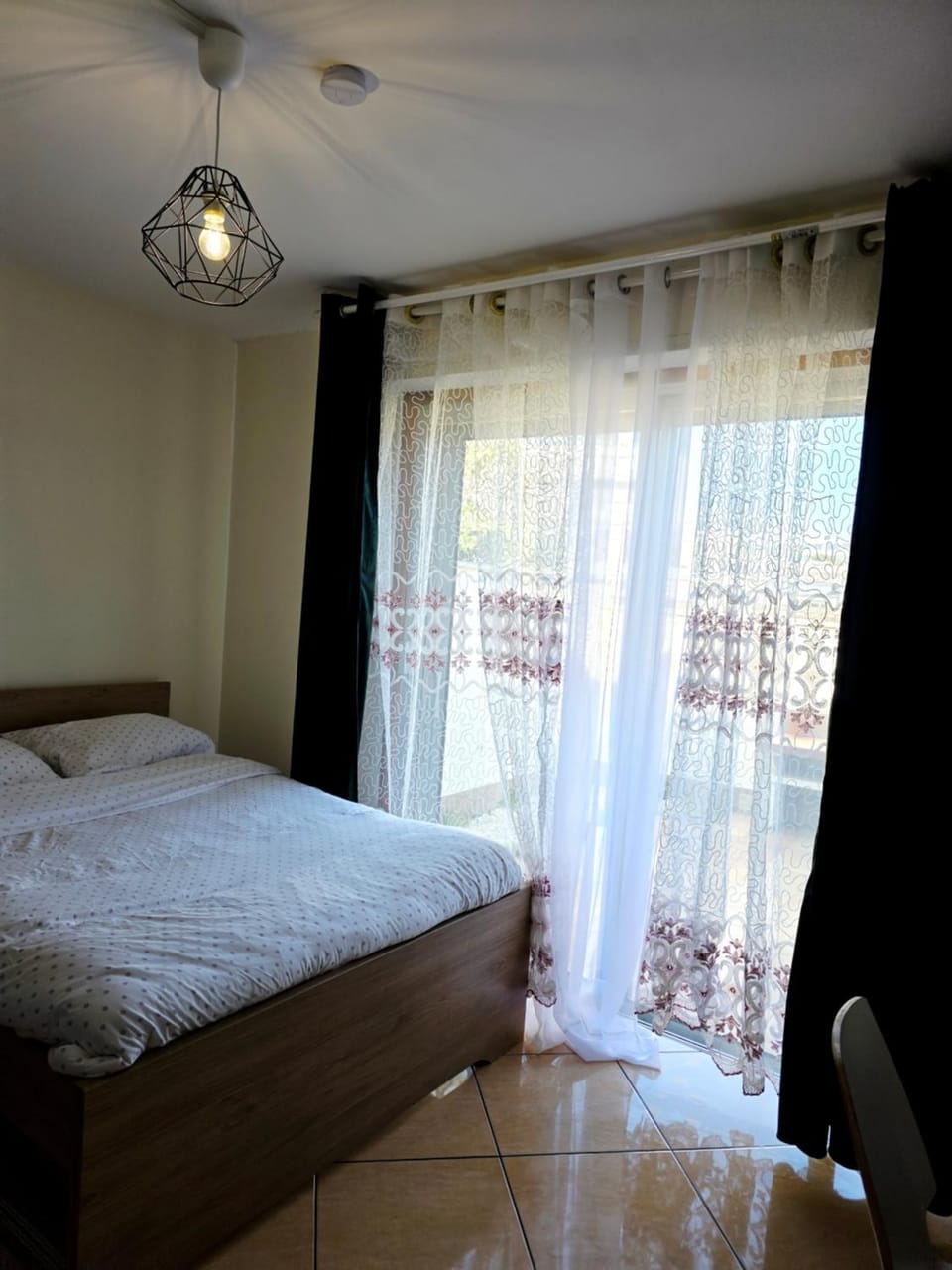 Chambre B1 Vacation rental in Toulouse