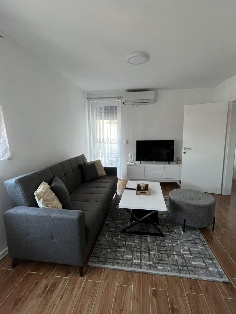 ESEM stan na dan Apartment in Federation of Bosnia and Herzegovina