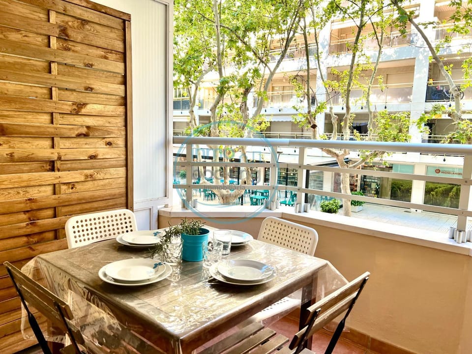 Alboran-Expe Salou, climatizado, piscina y wifi Apartment in Salou