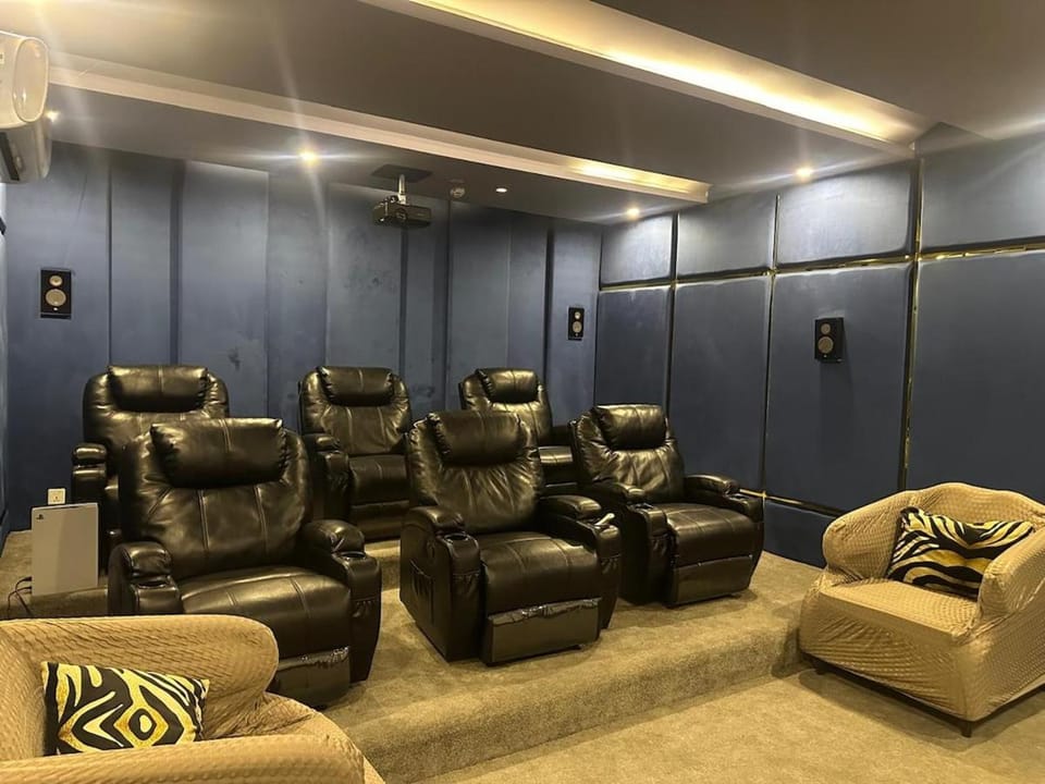 I Kanal Ultra Luxurious House With Private Cinema In DHA Phase 6 Villa in Lahore