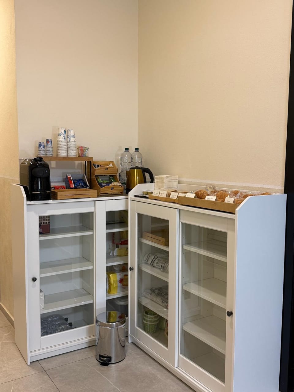 Food and drinks, Food