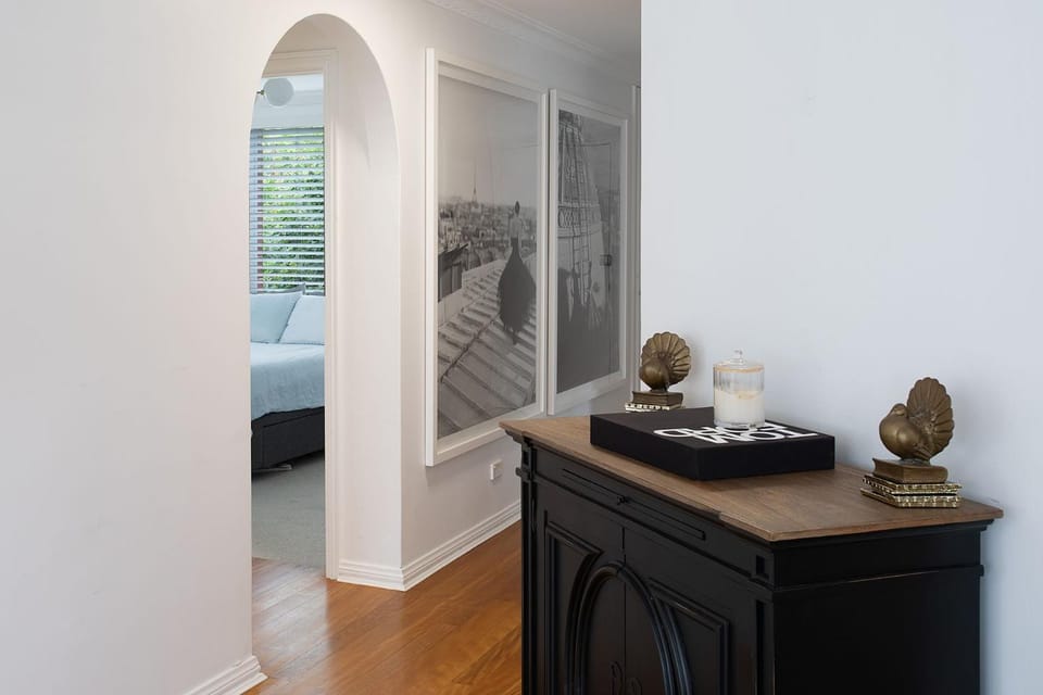 Eastside Calm, Bellevue Hill Apartment in Sydney