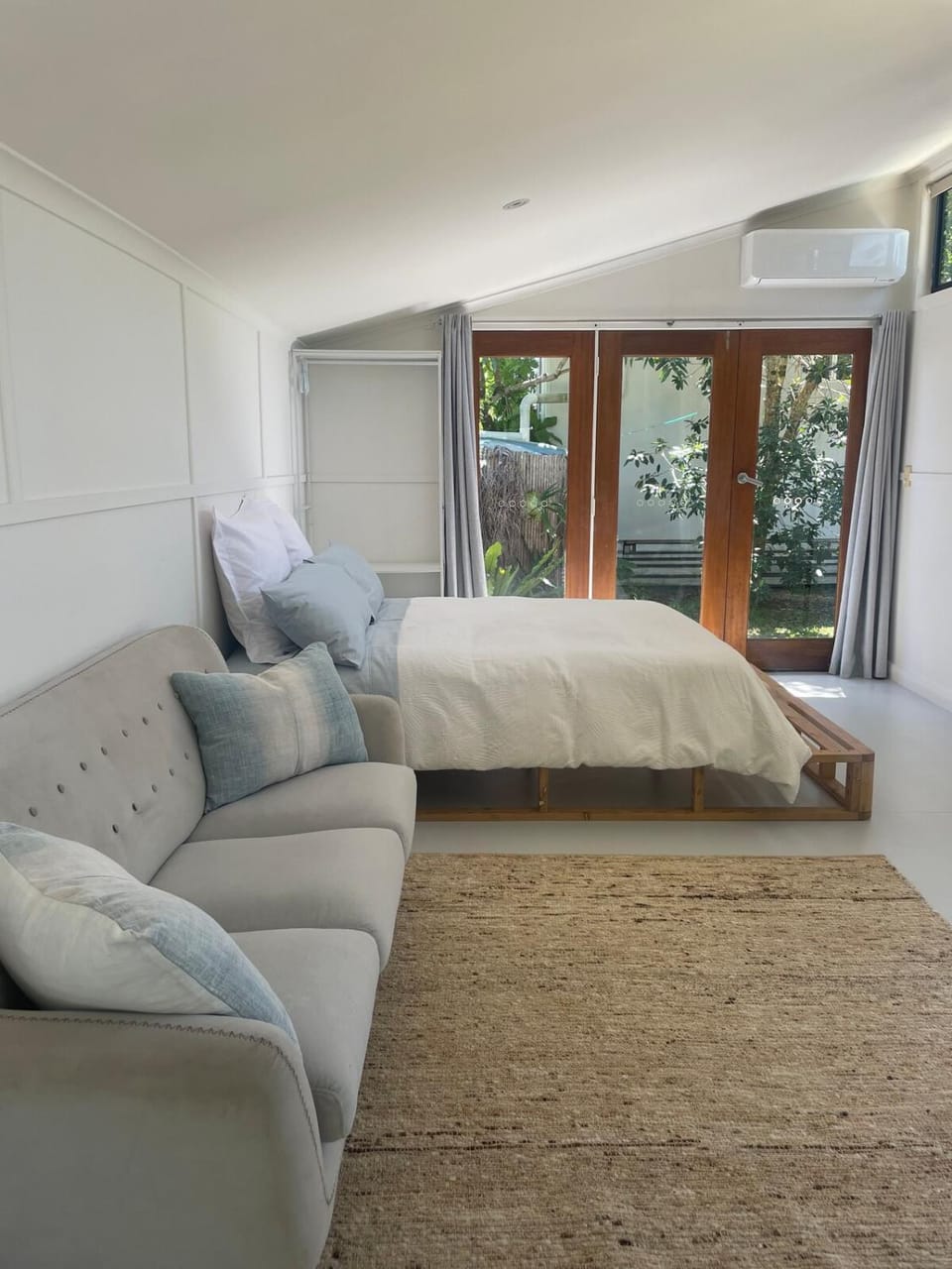 Poolside Oasis in the heart of Byronbay Hinterland Apartment in Mullumbimby