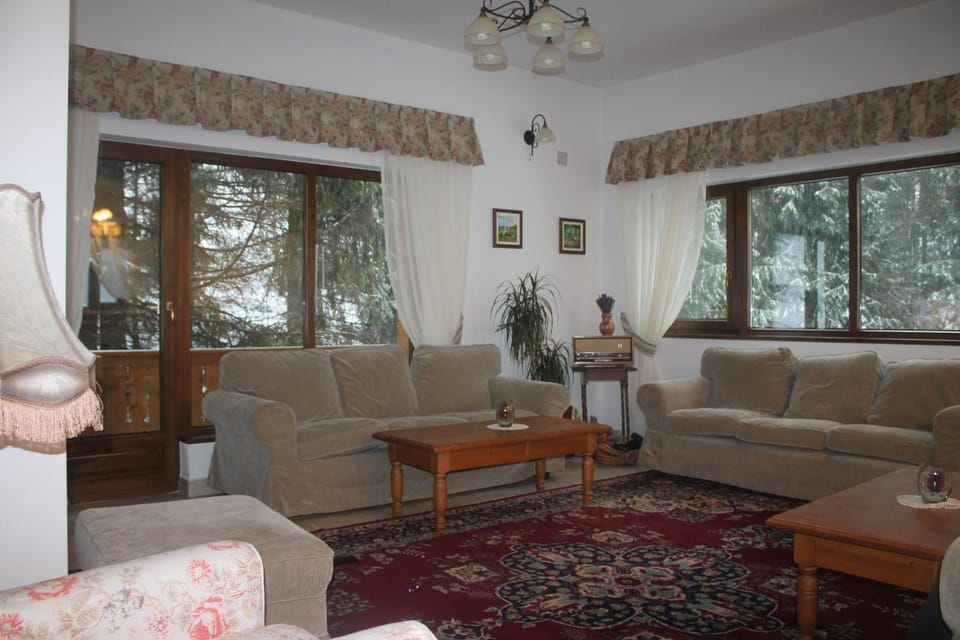 Communal lounge/ TV room, Day, Banquet/Function facilities, On site