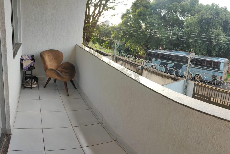Suíte com garagem Próx ao Autódromo Internacional de Goiânia MotoGP Vacation rental in Goiania