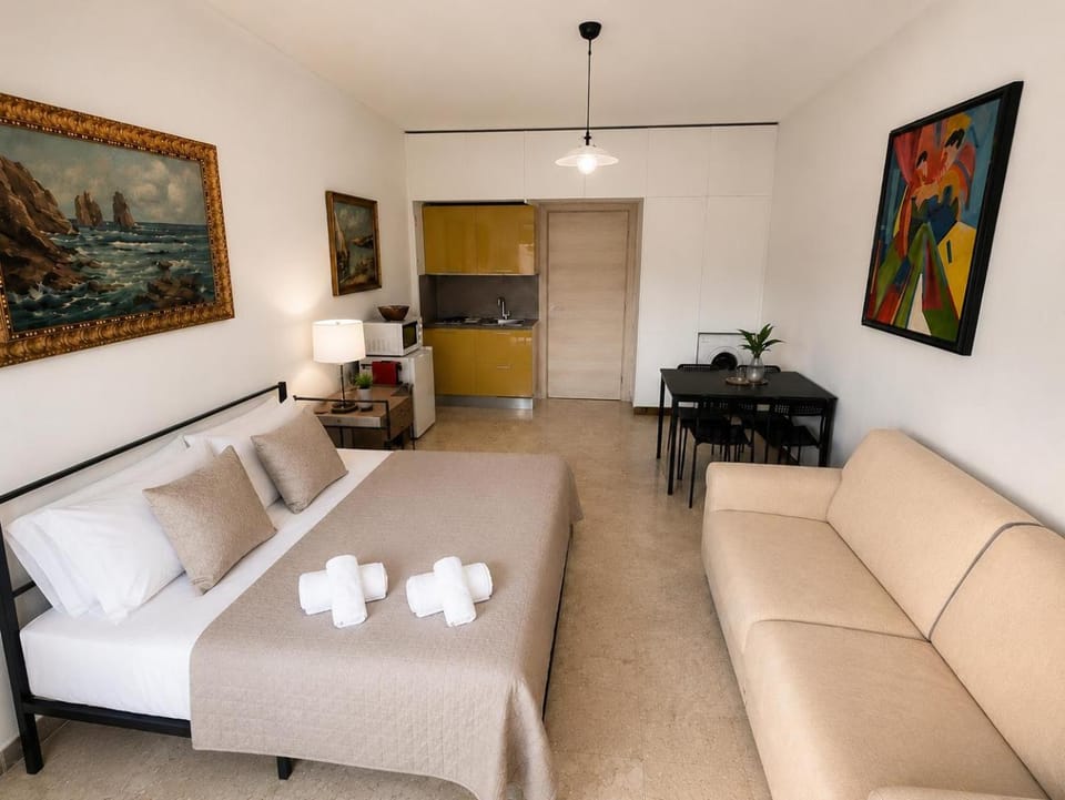 Tirrenia beach house - sea front with private beach Apartment in Sanremo