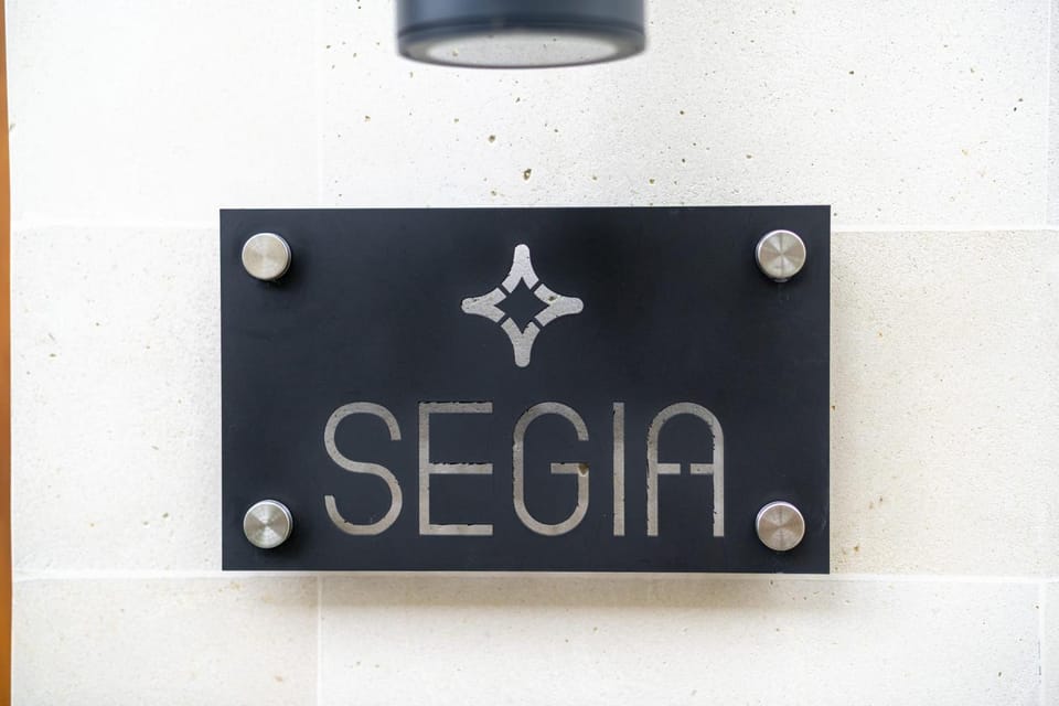 Property logo or sign